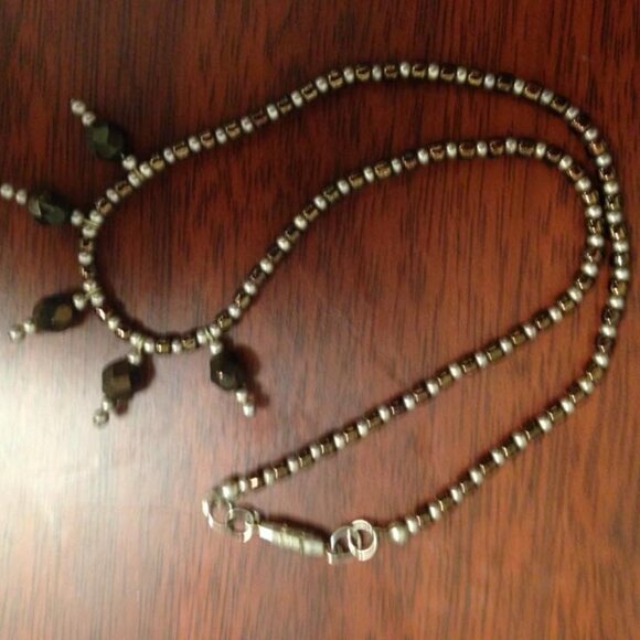 14 1/2" Bronze and Silver Beaded Necklace - Picture 4 of 5